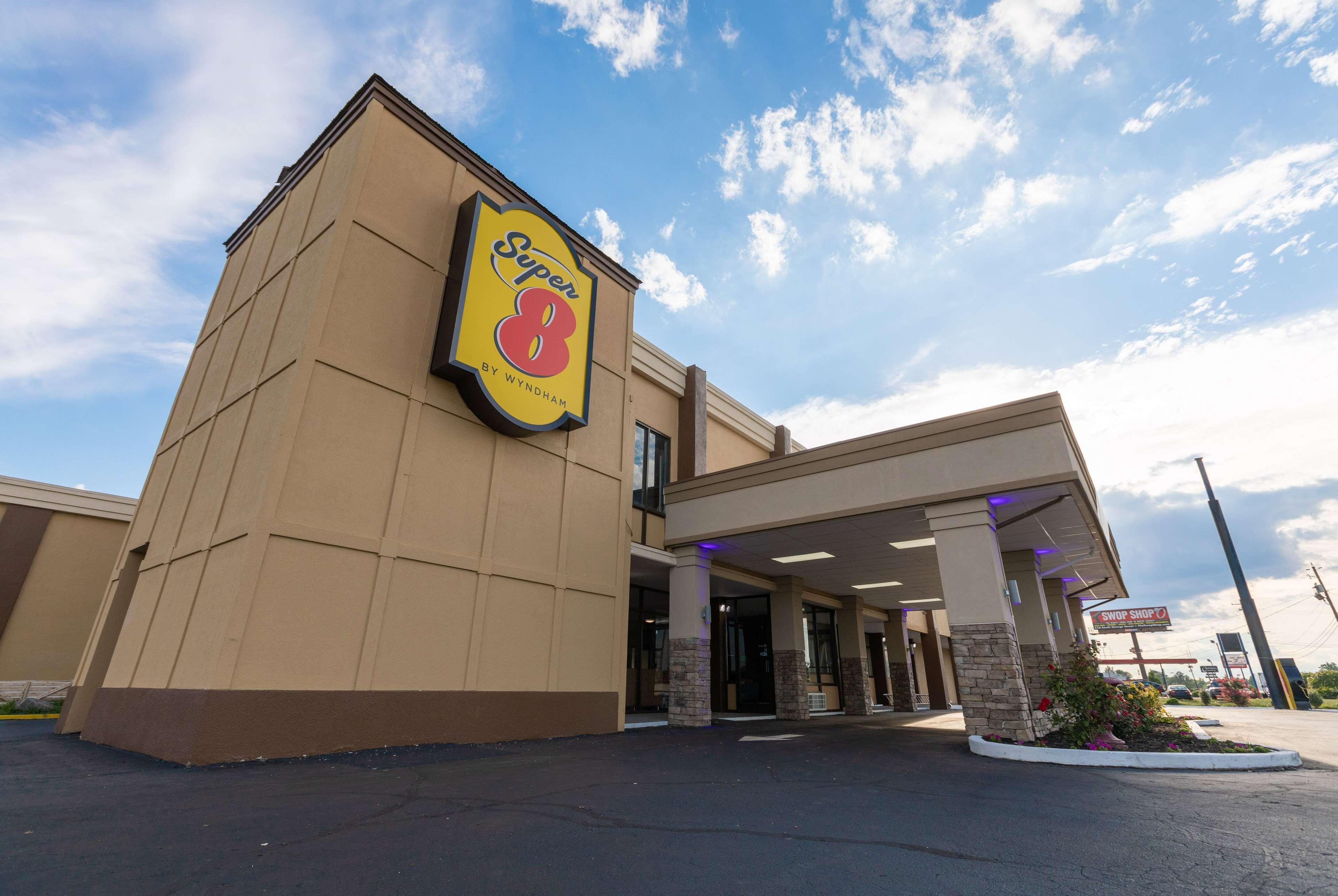 Motel Super 8 By Wyndham Goldsboro Extérieur photo