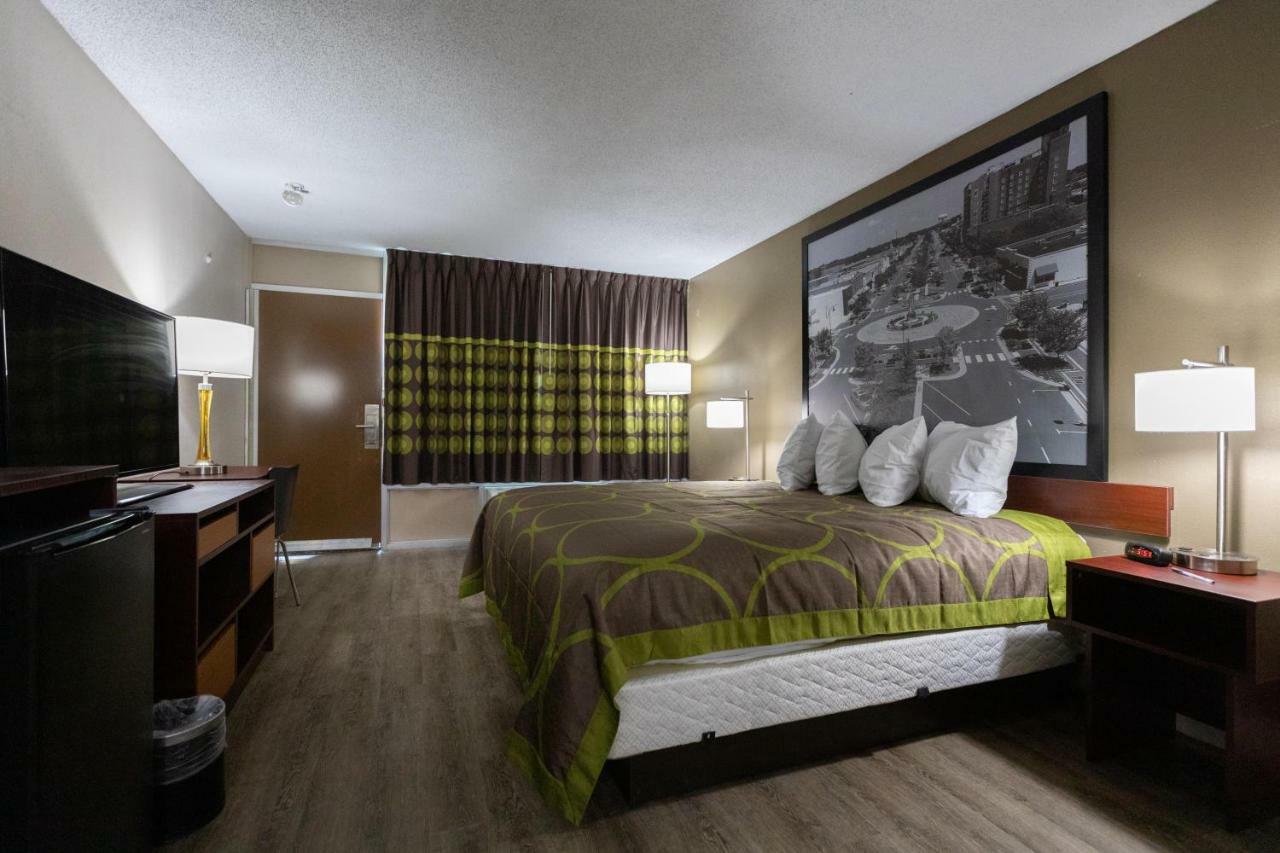 Motel Super 8 By Wyndham Goldsboro Extérieur photo